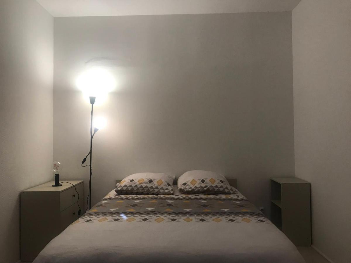 Residence Banlieue Parisienne Neuilly Exteriör bild